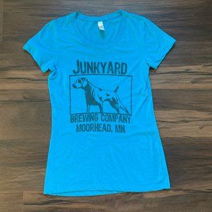 Junkyard Brewing Women's Fitted Tee Small Blue